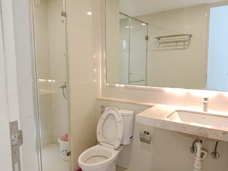 Bathroom, hiranandani-fortune-city 3 Bedroom 1700 Sq.Ft. Apartment In New Panvel Navi Mumbai 8848270
