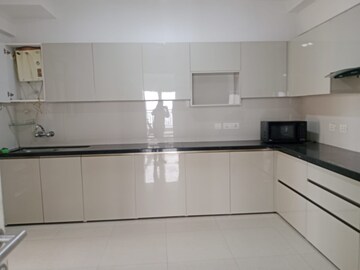 Kitchen in 3 BHK Apartment at Hiranandani Fortune City, New Panvel – for Rent