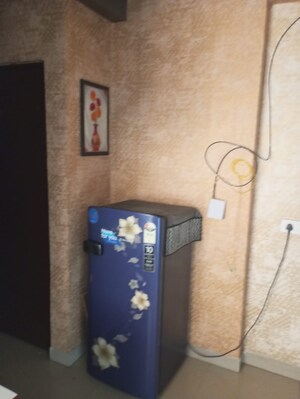 Furnished Amenities in 2 BHK Apartment at Sector 33 – for Sale