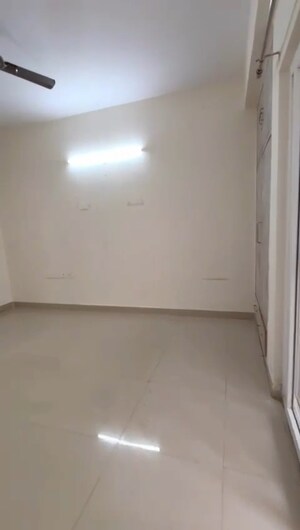 Room in 2 BHK Apartment at Paramount Emotions, Sector 1 Greater Noida – for Sale