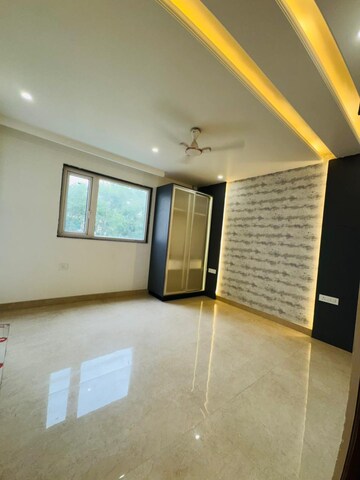 Room in 4 BHK Builder Floor at Ansal API Esencia, Sector 67 – for Sale
