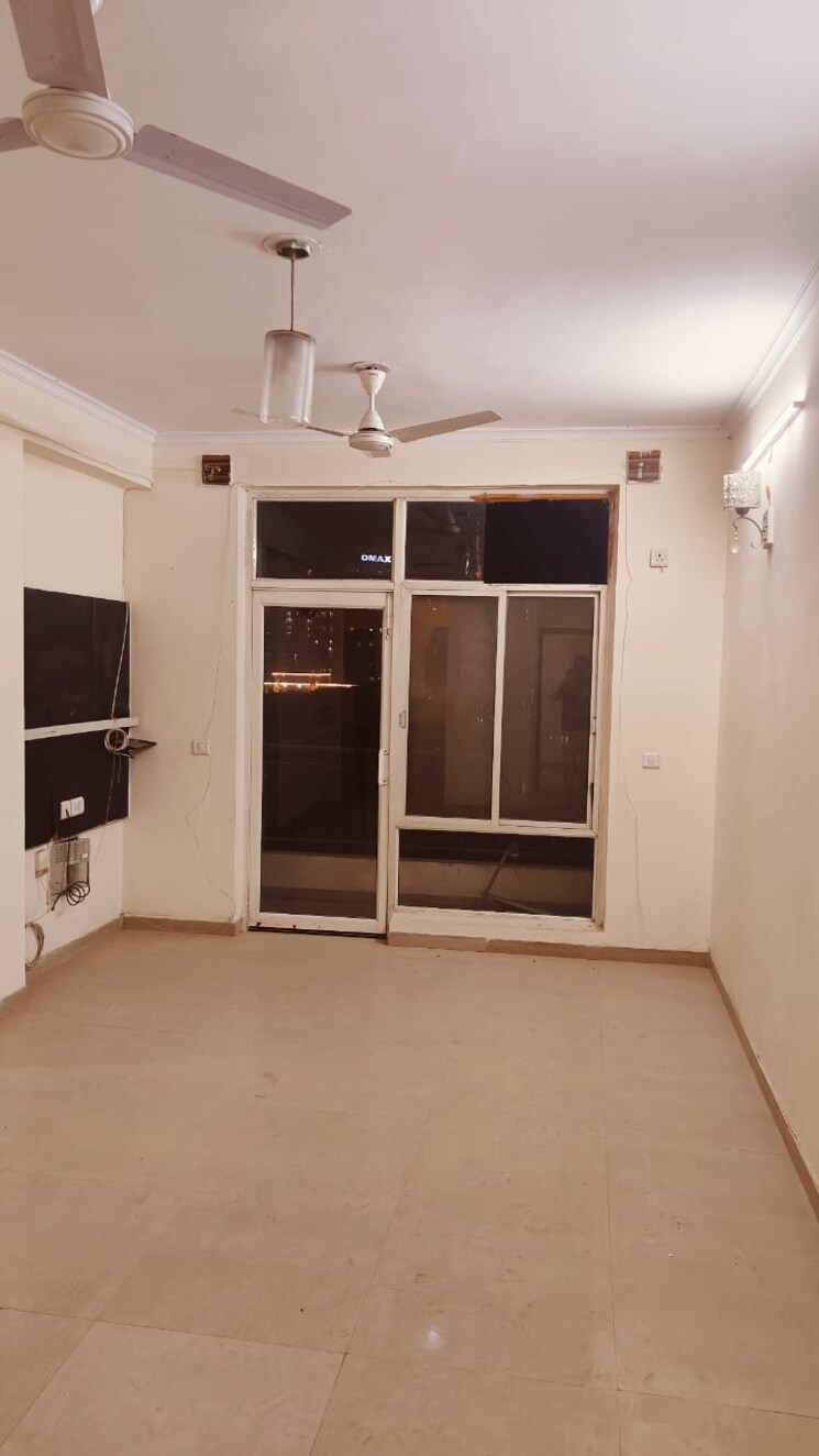 Living Room, gomti nagar 3 Bedroom 1550 Sq.Ft. Apartment In Gomti Nagar Lucknow 8848299