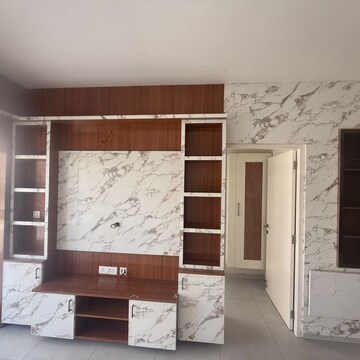 Room in 1 BHK Apartment at Casagrand Boulevard, Chikkagubbi Village – for Rent