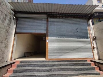  Shop – Exterior View View at Laxmi Nagar - for Rent