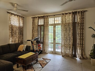 Living Room in 3 BHK Builder Floor at Unitech South City II, Sector 50 – for Rent