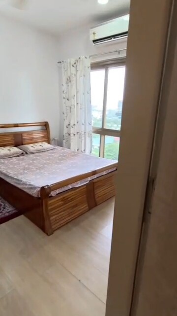 Bedroom in 3 BHK Apartment at Sheth Vasant Oasis, Andheri East – for Rent
