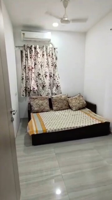 3 BHK Apartment For Rent in Sheth Vasant Oasis, Andheri East