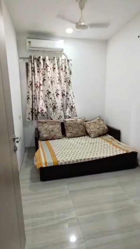 3 BHK Apartment For Rent in Sheth Vasant Oasis