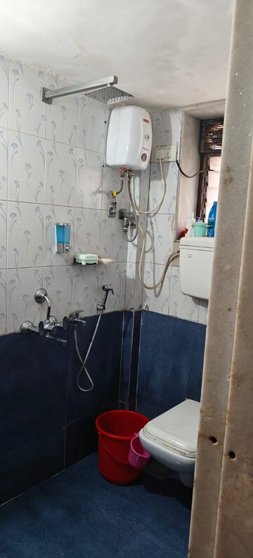 Bathroom in 2 BHK Apartment at Gulmarg Society, Chembur – for Rent