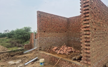 Plot For Sale in Palwal