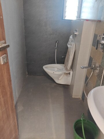 Master Bedroom in 2 BHK Apartment at Ambarish CHS, Kurla East – for Rent