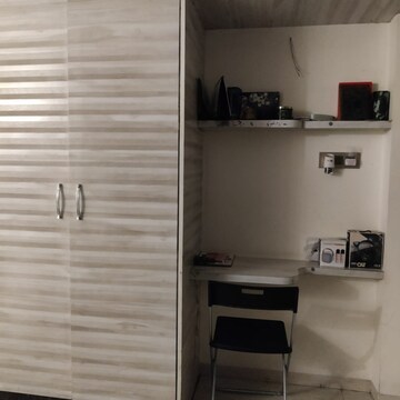 Furnished Amenities in 2 BHK Apartment at Collectors Colony – for Rent