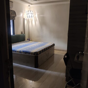 Bedroom in 2 BHK Apartment at Collectors Colony – for Rent