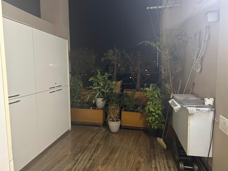 Bathroom, sovereign-apartments 3 Bedroom 1800 Sq.Ft. Apartment In Kalyani Nagar Pune 8848443