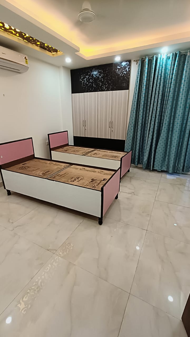 Pg For Rent in Gs Hostel And Paying Gues