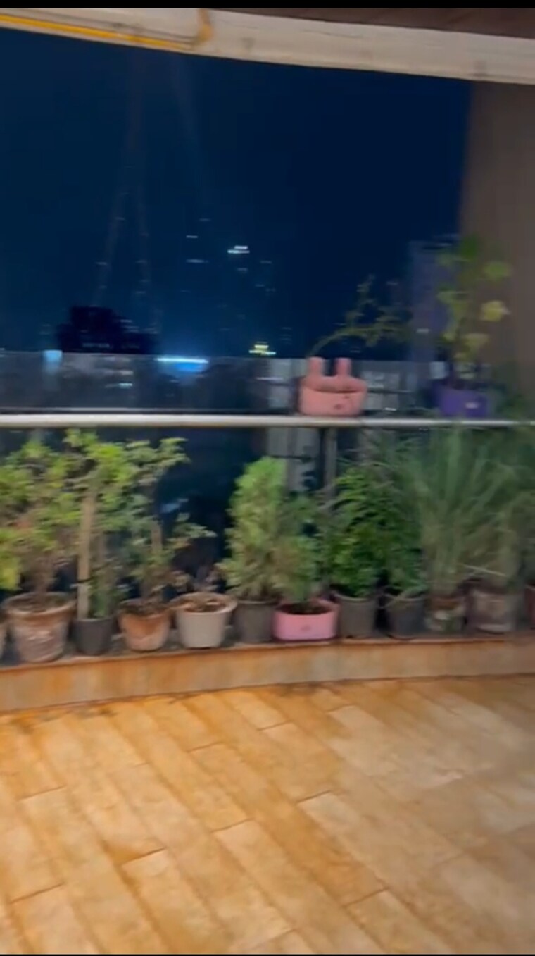 Garden, yash-trinity 2 Bedroom 1100 Sq.Ft. Apartment In Dadar West Mumbai 8848454