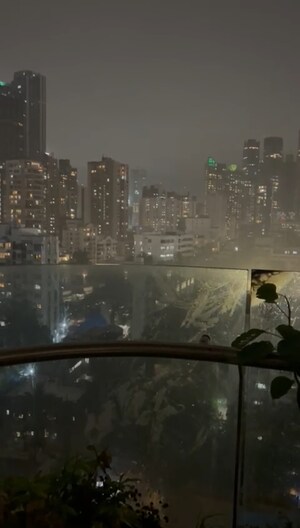 Kitchen in 2 BHK Apartment at Yash Trinity, Dadar West – for Sale