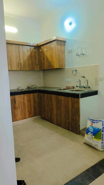 2 BHK Apartment For Rent in Chinhat