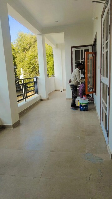  2 BHK Apartment at Chinhat – for Rent