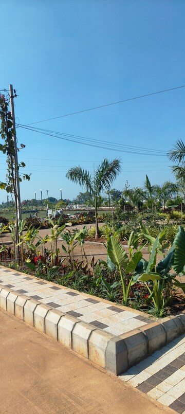  Plot – Garden View at Peddapur - for Sale