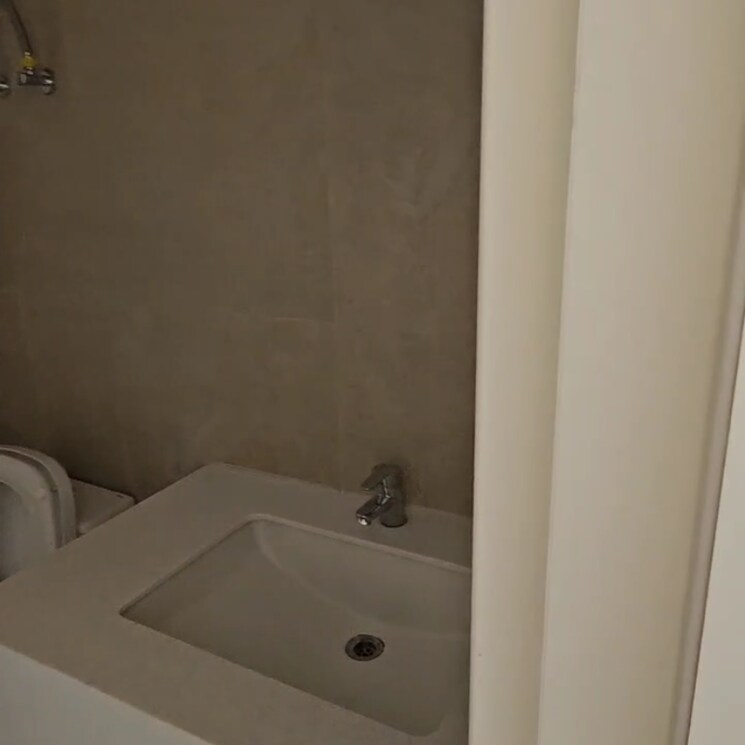 Bathroom, ireo-the-corridors 3 Bedroom 1727 Sq.Ft. Apartment In Ramgarh Dhani Gurgaon 8848551