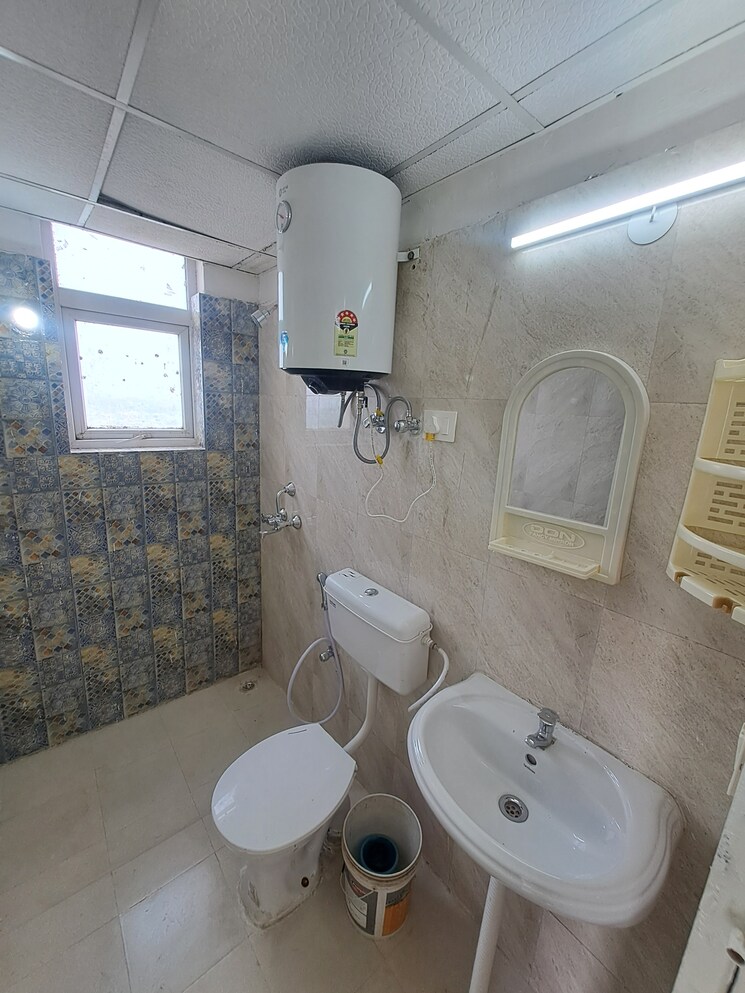 Bathroom, signature-the-millennia-2 2 Bedroom 1000 Sq.Ft. Apartment In Sector 37d Gurgaon 8848573