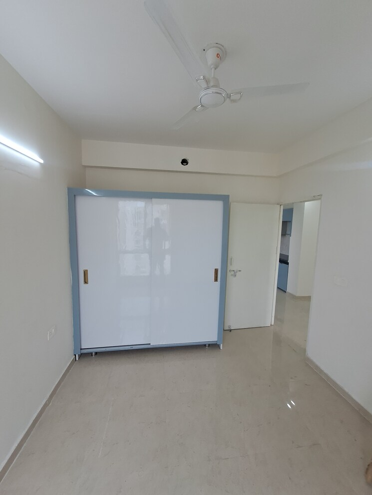 Room, signature-the-millennia-2 2 Bedroom 1000 Sq.Ft. Apartment In Sector 37d Gurgaon 8848573