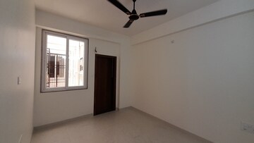 Room in 3 BHK Apartment at Saddu – for Rent