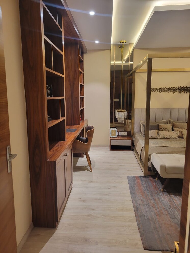 Gym, godrej-meridien 4 Bedroom 2720 Sq.Ft. Apartment In Sector 106 Gurgaon 8848574