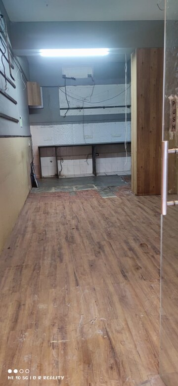  Shop For Rent in Hiranandani Gardens, Powai
