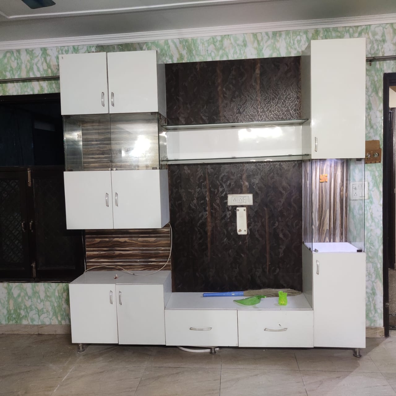 3 BHK 1100 Sq.Ft. Apartment in Anamika Enclave