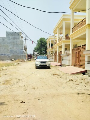  Plot – Exterior View View at Jankipuram Extension - for Sale