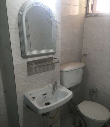 Bathroom in 2 BHK Builder Floor at Sector 18 – for Rent