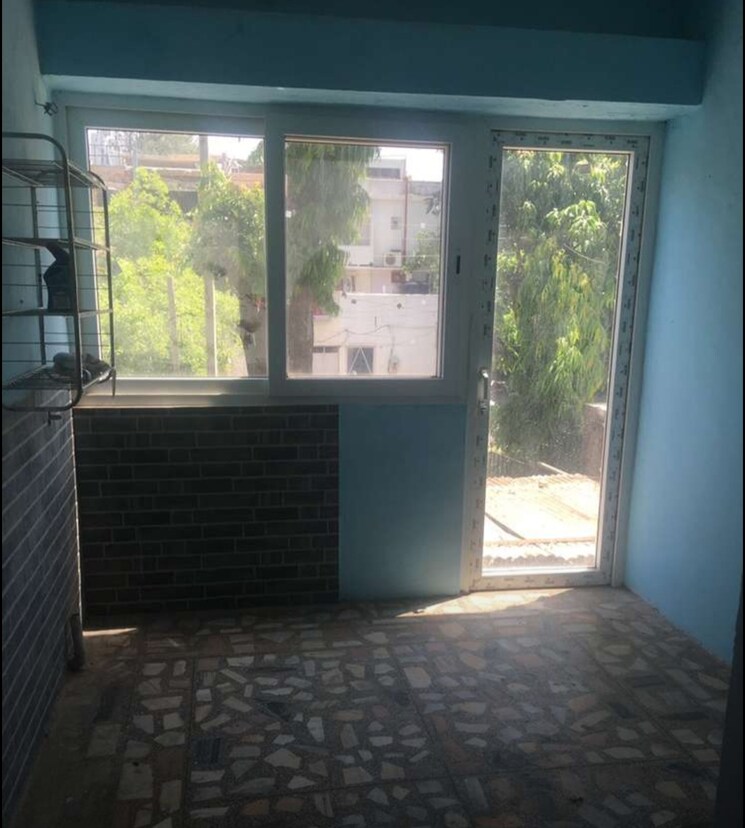 Room, sector 18 2 Bedroom 800 Sq.Ft. Builder Floor In Sector 18 Chandigarh 8848694