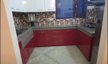 Kitchen in 2 BHK Builder Floor at Sector 18 – for Rent