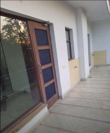 Building Lobby in 2 BHK Builder Floor at Sector 18 – for Rent