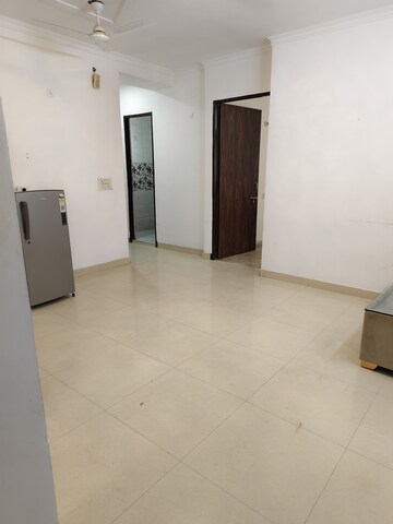 Room in 2.5 BHK Builder Floor at Saket – for Rent
