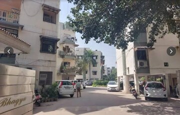 3 BHK Apartment – Exterior View View at Bhagya Laxmi Apartment, Rohini Sector 9 - for Sale