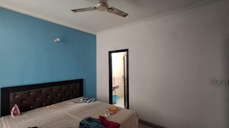 Room, penta-homes 2 Bedroom 1300 Sq.Yd. Apartment In Vip Road Zirakpur 8848753