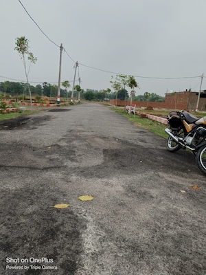  Plot – Exterior View View at Raebareli Road - for Sale