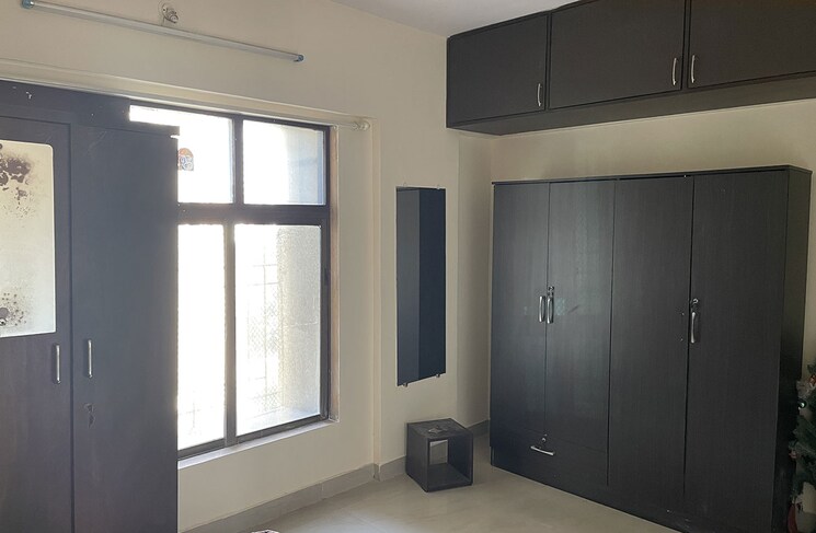 Room, thane west Pg For Boys In Thane West 8848775