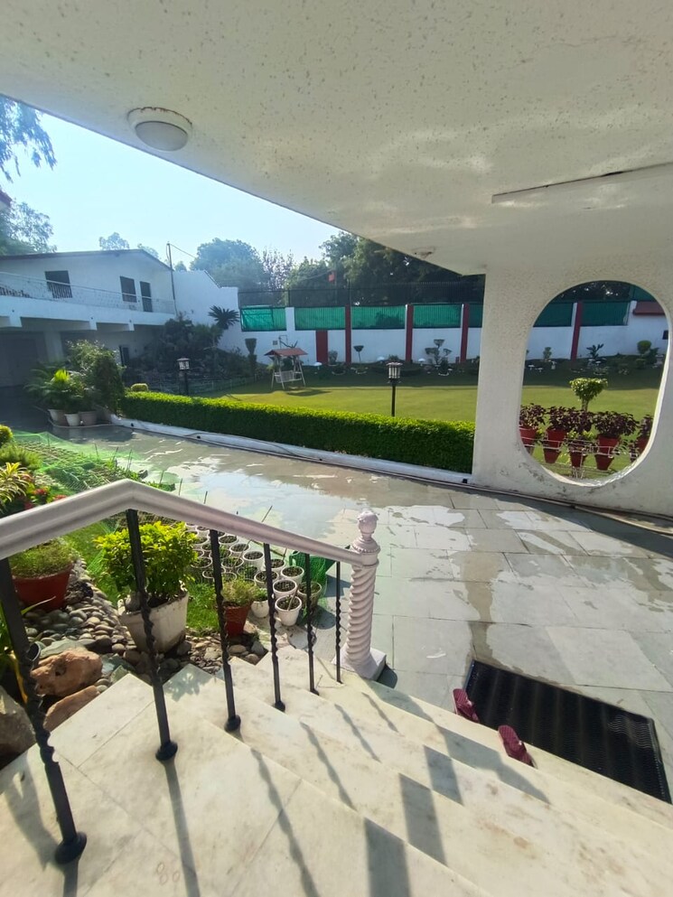 Exterior View, sainik farm 5 Bedroom 1900 Sq.Ft. Villa In Sainik Farm Delhi 8848793
