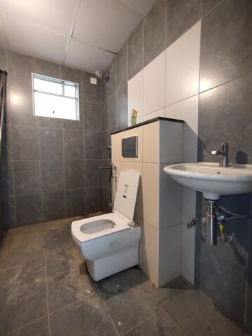 Bathroom in 4 BHK Villa at Citrus Polaris, Hennur – for Rent