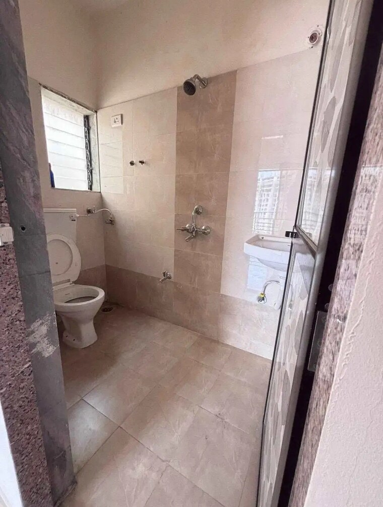 Bathroom, paradise-sai-suncity 2 Bedroom 1125 Sq.Ft. Apartment In Ghot Navi Mumbai 8848847