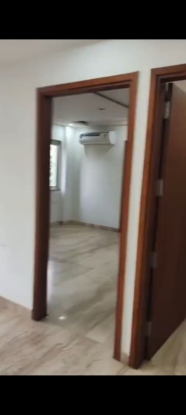 undefined, rohini 3 Bedroom 1800 Sq.Ft. Builder Floor In Rohini Delhi 8848858