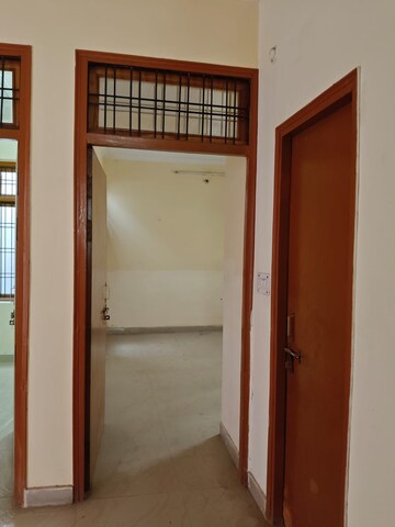 Room in 2 BHK Independent House at Chinhat – for Sale