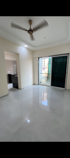 Room in 1 BHK Apartment at Sai Abhyuday Complex, Nalasopara West – for Sale