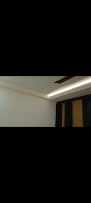 Bedroom in 4 BHK Builder Floor at Rohini – for Rent
