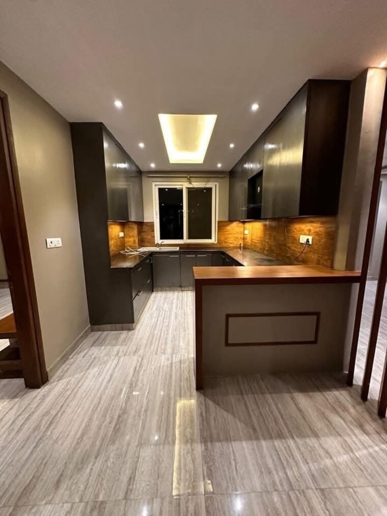 Kitchen, sector 28 dwarka 3 Bedroom 1000 Sq.Ft. Builder Floor In Sector 28 Dwarka Delhi 8848980