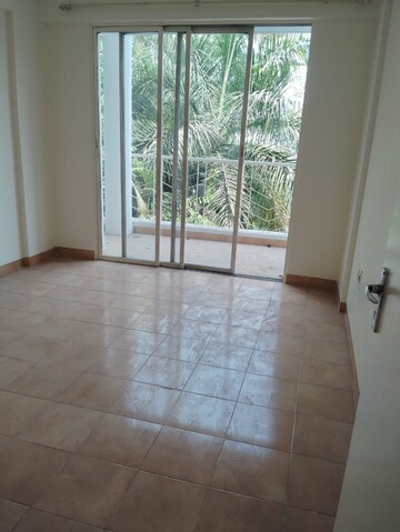 Room in 2 BHK Apartment at Aditya Shagun, Bavdhan – for Rent